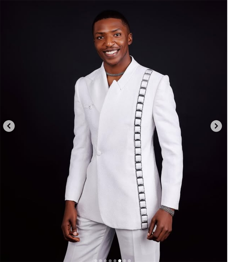 White Fashion Men Suit Set 2 P - огляд і ціна Men Formal Wear With Coat
